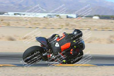media/Dec-05-2024-Racers Edge (Thu) [[e102e0690b]]/3-B Group/Session 1 (Turn 9 Inside)/